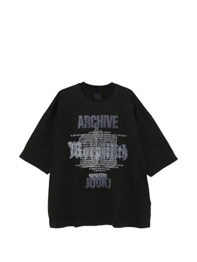 Juunj Graphic-print Panelled T-shirt In Black