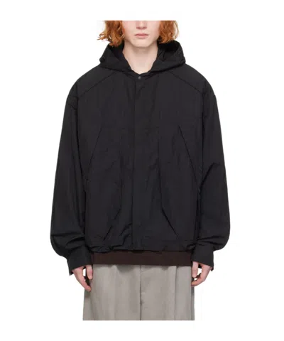 Juunj Hooded Long-sleeved Casual Jacket In Black