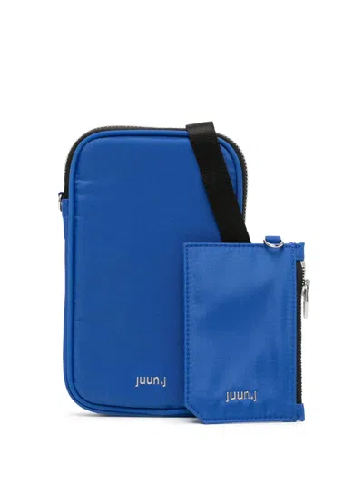 Juunj Logo-plaque Zip-up Mini Bag In Blau