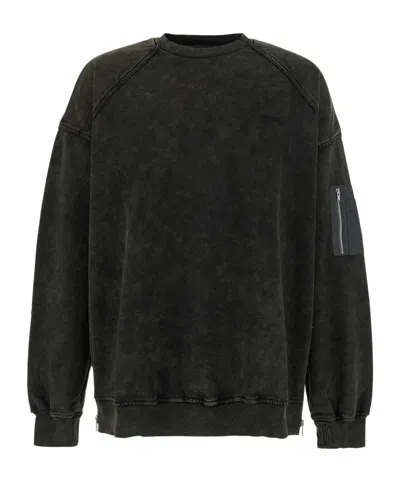 Juunj Long-sleeved Sweater In Black