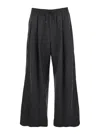 Juunj Grey Wool Pleated Trousers In Black