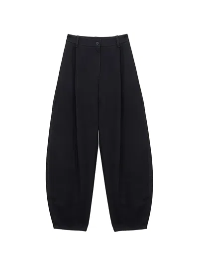 Juunj Pleated Balloon-leg Trousers In Black