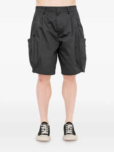 Juunj Pleated Cargo Shorts In Black