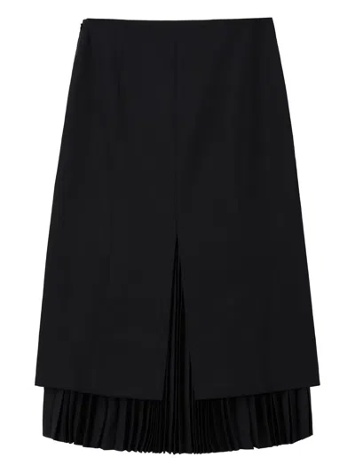 Juunj Pleated-panel Skirt In Black