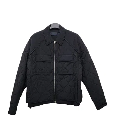 Juunj Quilted Coat In Black