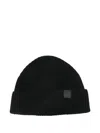 Juunj Ribbed Logo-patch Beanie In Black