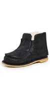 Jw Anderson Shearling-lined Leather Ankle Boots In Black
