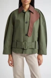 Jw Anderson Belted Waist Jacket Collar Contrast In Green