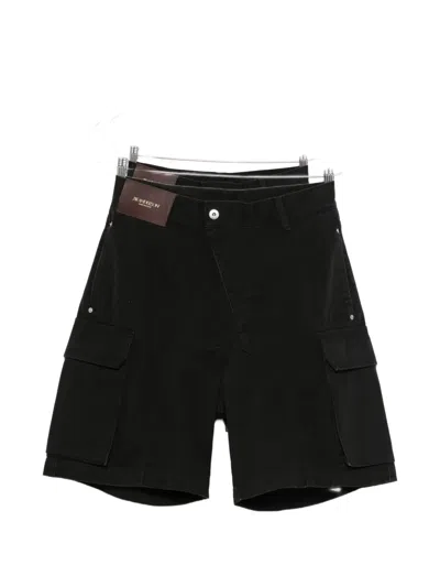 Jw Anderson Essential Mini Cargo Shorts For Men In Black