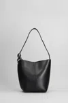 Jw Anderson Leather Bucket Bag In Black