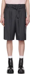 Jw Anderson Gray Folded Front Pleat Shorts In 945