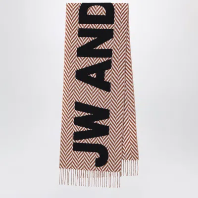 Jw Anderson Herringbone-pattern Intarsia-logo Scarf In Neutral