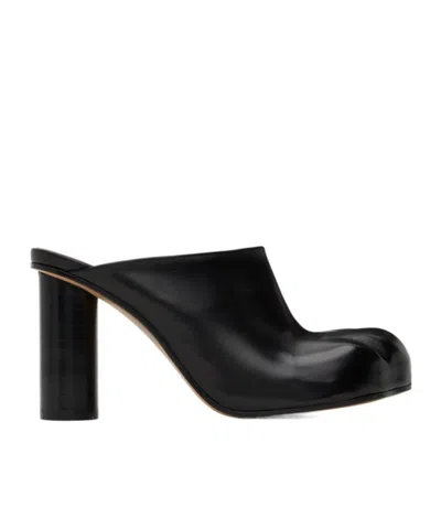 Jw Anderson Logo Embossed Detail Heels In Black