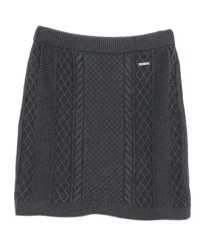 Jw Anderson Logo-plaque Cable-knit Mini Skirt In Gray