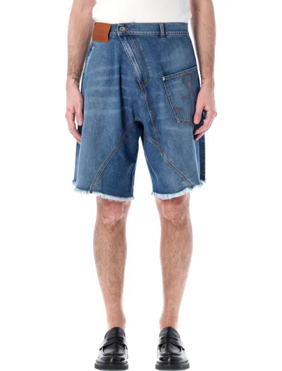 Jw Anderson Men's Twisted Workwear Denim Shorts In Blue