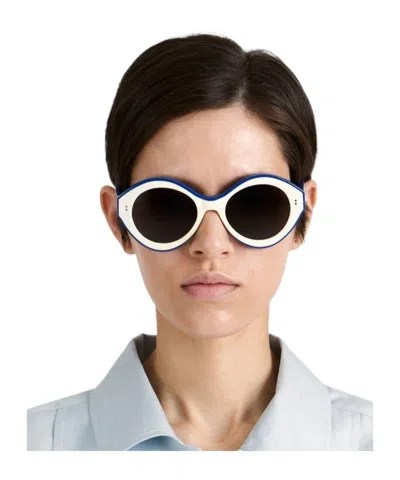 Jw Anderson Oval-frame Tinted Sunglasses In Purple