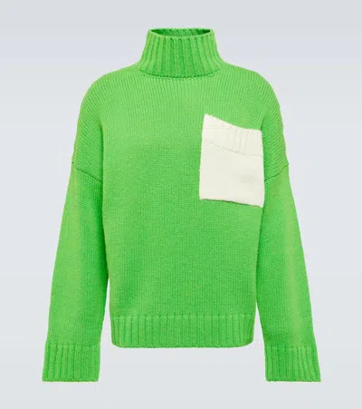 Jw Anderson Patch Pocket Wool Turtleneck Sweater In Bright_green