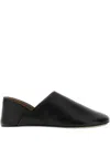 Jw Anderson Babouche Flat Leather Mules Round Toe In Black