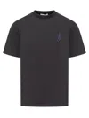 Jw Anderson T-shirt Jw Anchor Camper In Black