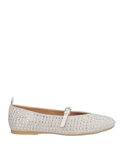 Jw Anderson Woman Ballet Flats Off White Size 6 Leather
