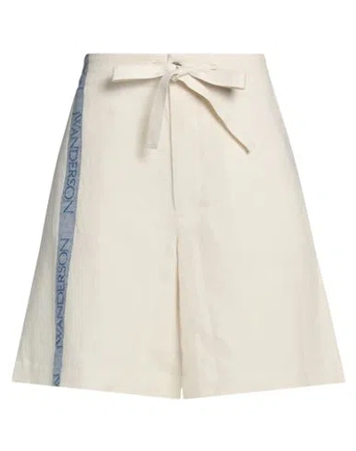 Jw Anderson Woman Shorts & Bermuda Shorts Ivory Size M Cotton, Linen In White