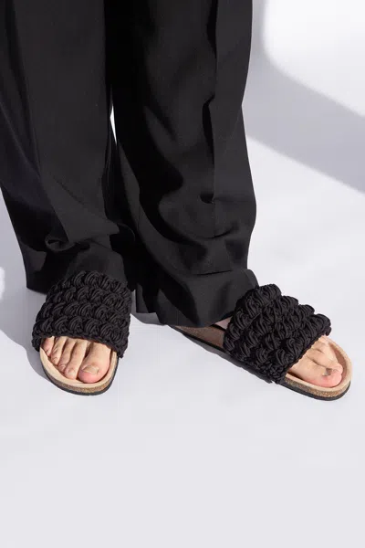 JWアンダーソン クロシェ スライダー jw-anderson-woven-slides-black
