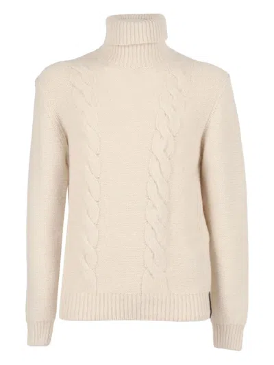 K-WAY CABLE-KNIT TURTLENECK SWEATER