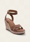 Kaanas Abelia Wedge Sandal In Caramel