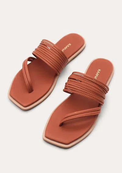 Kaanas Ibu Thong Sandal In Brick In Brown