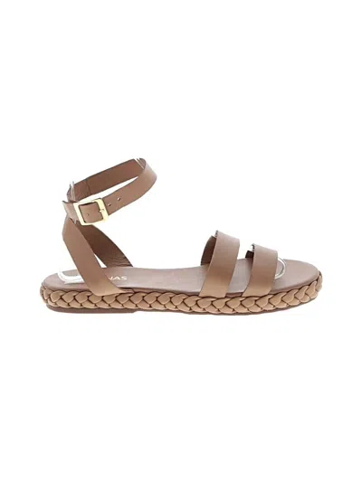 Pre-owned Kaanas Sandals In Tan