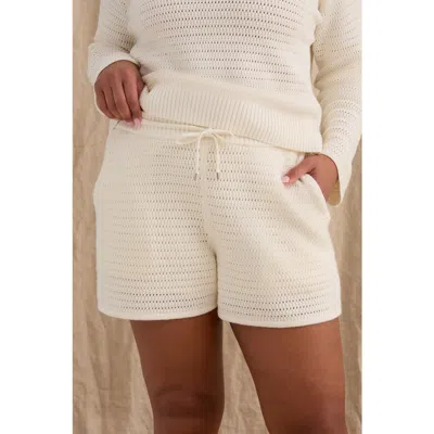 Kada The Open Knit Short In White