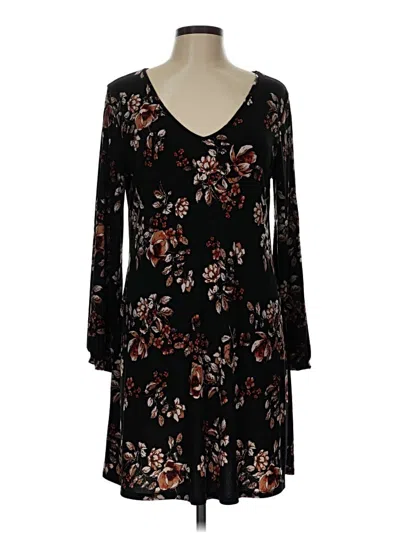 Pre-owned Kaileigh Casual Dress In Black