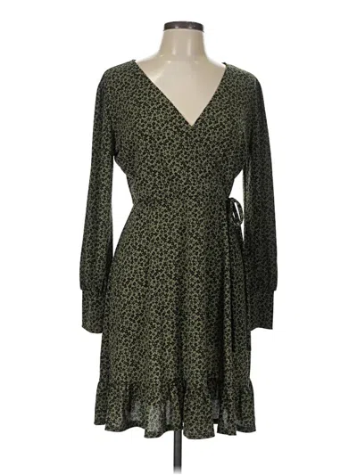 Pre-owned Kaileigh Casual Dress In Green