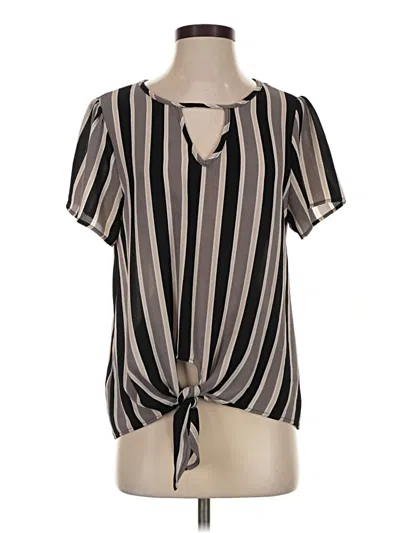 Pre-owned Kaileigh Short Sleeve Blouse In Black
