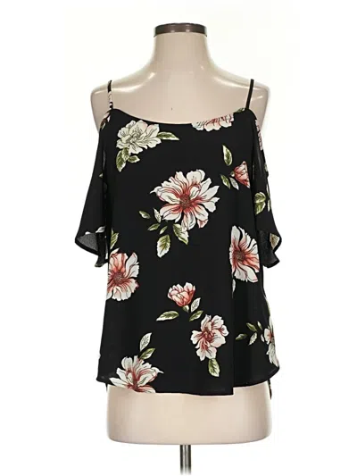 Pre-owned Kaileigh Sleeveless Blouse In Black