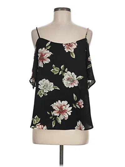 Pre-owned Kaileigh Sleeveless Blouse In Black