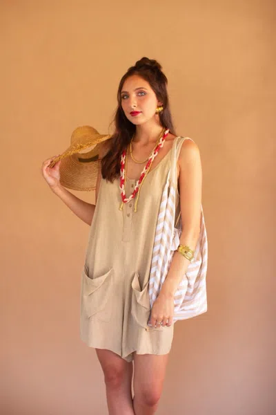 Kalalou Adjustable-strap Short Jumber With Front Pockets In White