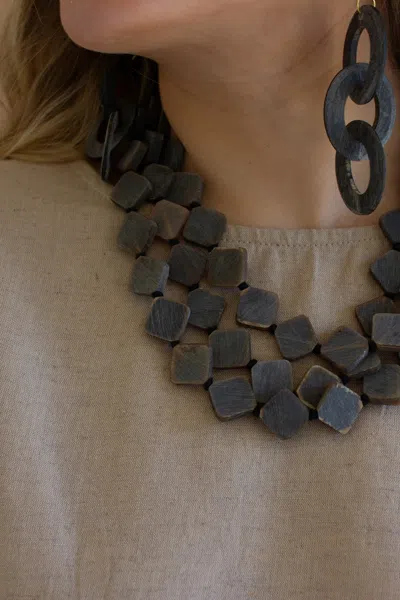 Kalalou Multi-layered Horn Bead Necklace In Black