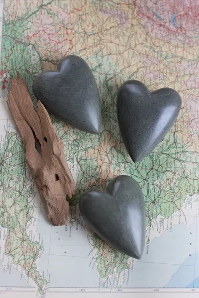 Kalalou Set Of Six Hand-carved Stone Hearts - Grey