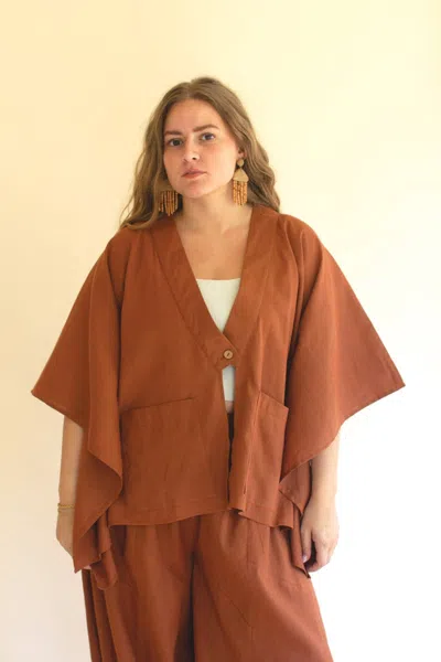 Kalalou Winged-sleeve Kimono W Front Pockets And Button - Cinnamon In Brown