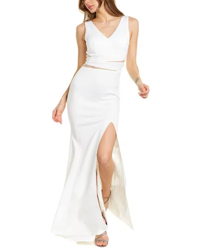 Kalinnu Cutout Gown In White