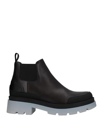Kallisté Ankle Boots In Brown