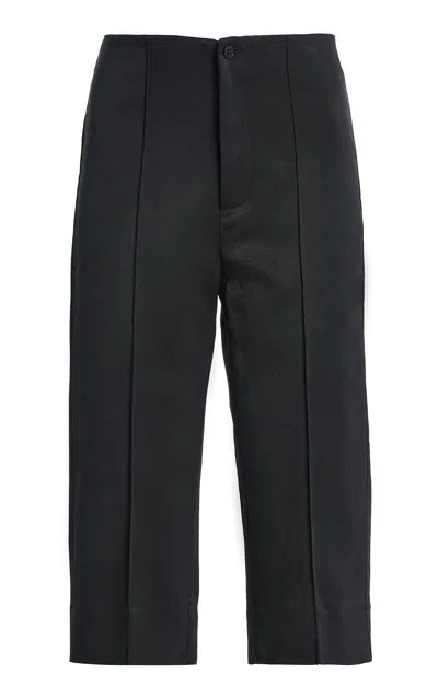 Kallmeyer Lianna Tailored Capris In Black