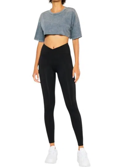 Kancan Ari Mid Rise Active Leggings In Black
