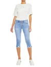 Kancan Bixby Mid Rise Capris In Medium Wash In Multi