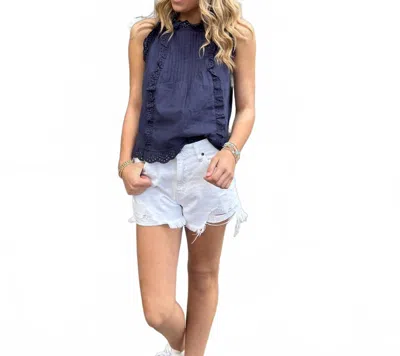 Kancan Distressed Denim Shorts In White