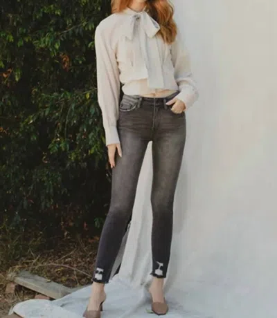 Kancan Hailey High Rise Super Skinny Jeans In Light Grey In Gray