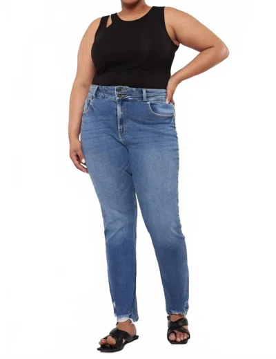 Kancan Slim Straight Jeans In Medium Wash In Brown