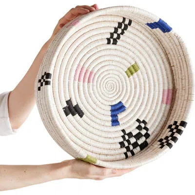 Kanju Interiors Mosaic Woven Nesting Tray In White