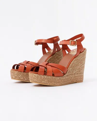 Kanna Sandals In Brick Red